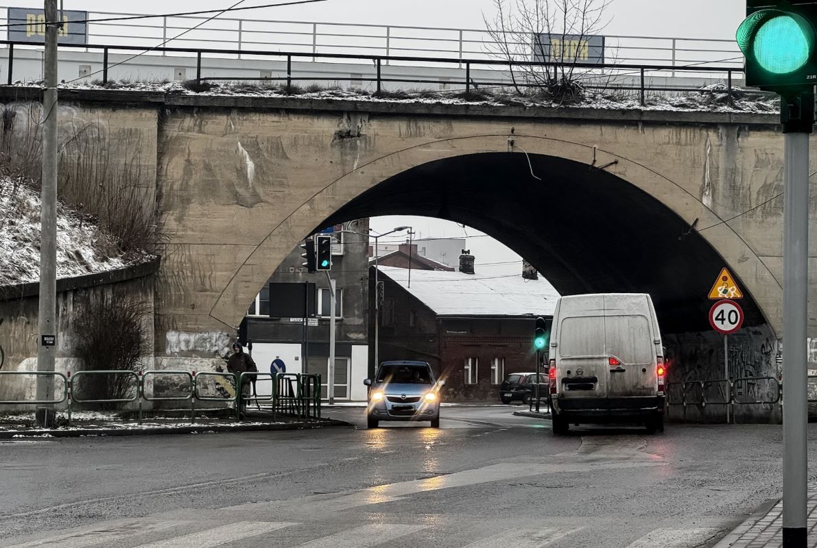 Ważne zmiany w ruchu drogowym! Przebudowa wiaduktu w Radzionkowie