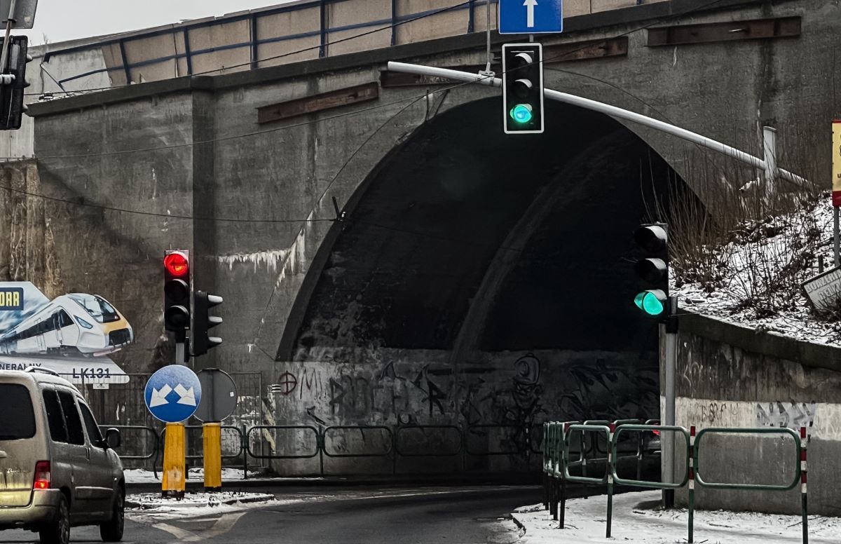 Ważne zmiany w ruchu drogowym! Przebudowa wiaduktu w Radzionkowie