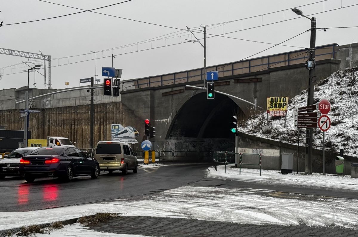 Ważne zmiany w ruchu drogowym! Przebudowa wiaduktu w Radzionkowie