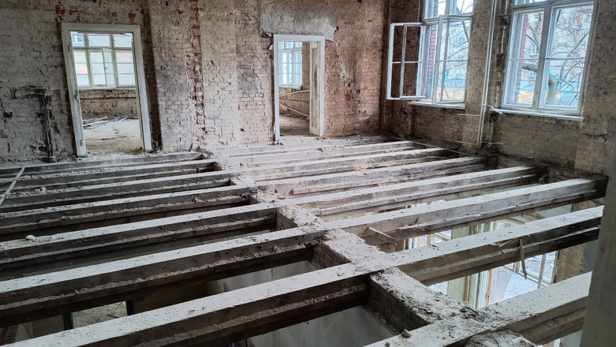 Nowa przyszłość dla zabytkowego budynku. Trwa gruntowny remont