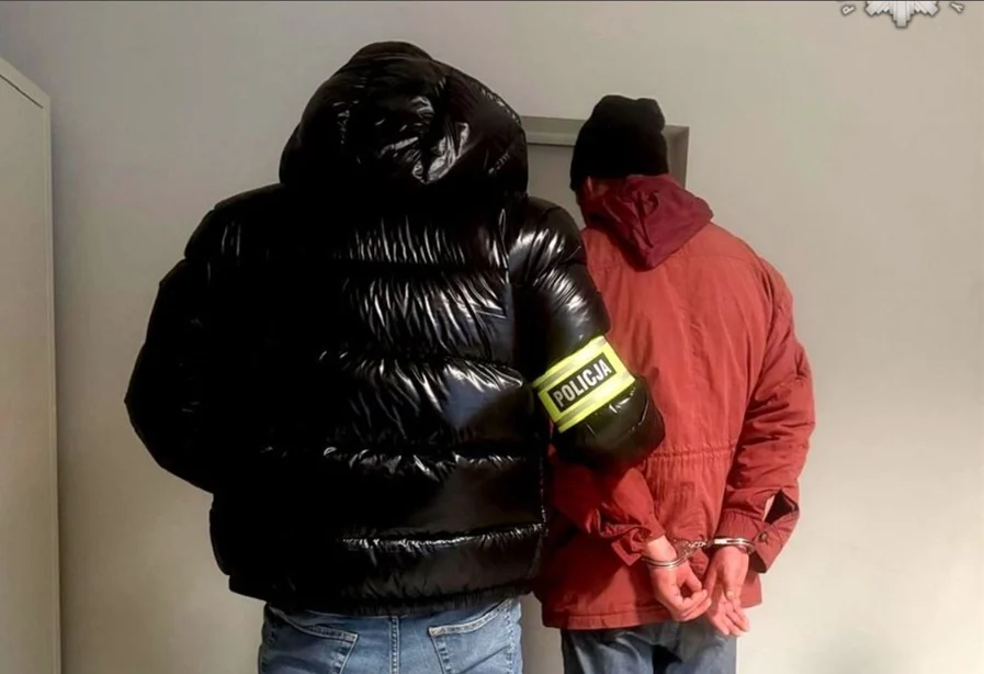 Policjant po służbie zatrzymał poszukiwanego na ulicy Orzegowskiej!