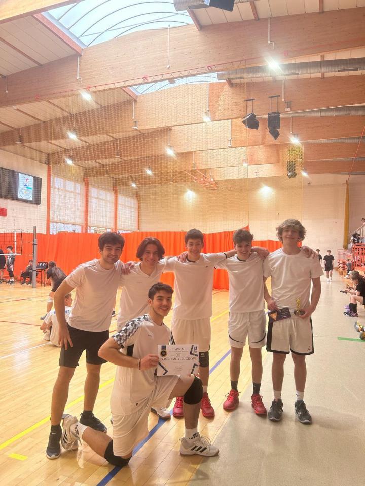 Młodzieżowy Turniej Siatkarski 1