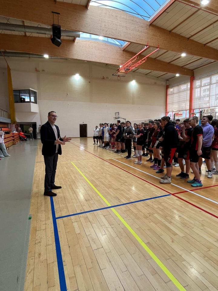 Młodzieżowy Turniej Siatkarski 15