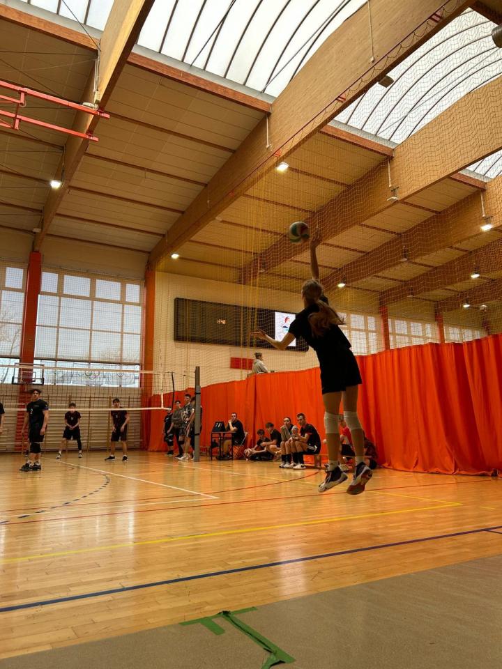 Młodzieżowy Turniej Siatkarski 17