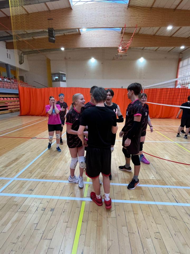 Młodzieżowy Turniej Siatkarski 19