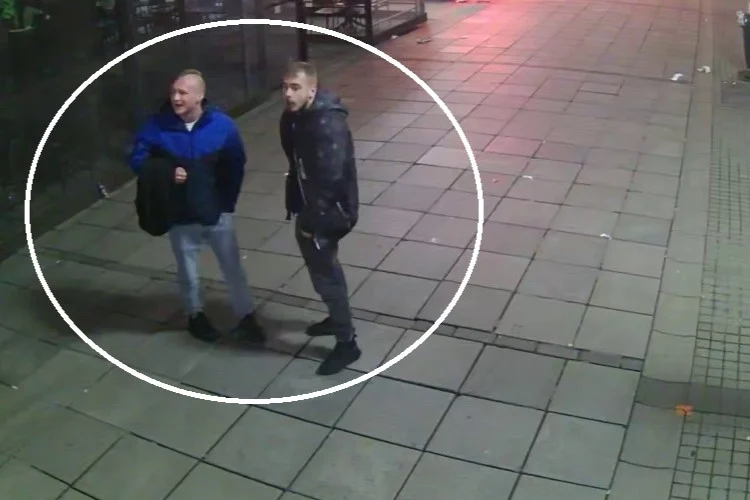 Atak na Mariackiej w Katowicach – policja publikuje wizerunki podejrzanych