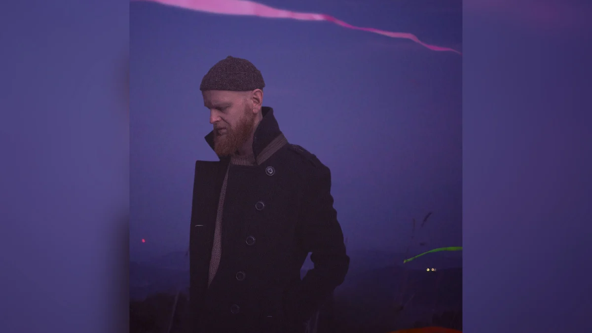 Henry No Hurry: Muzyka, podróże i opowieści – koncert w MDK Zawodzie