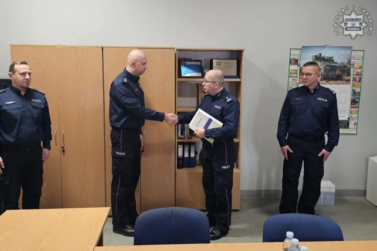 Zmiany kadrowe w katowickiej policji – nowi komendanci i zastępcy