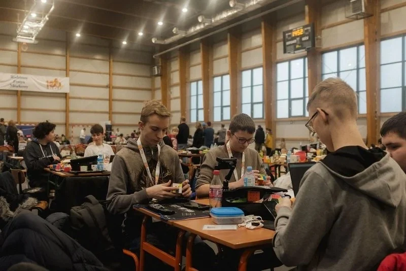 Żory Open 2025 – rekord Europy i pasjonujące rywalizacje w speedcubingu [FOTO]