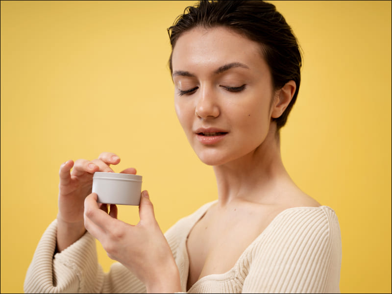 Kosmetyki wielofunkcyjne jako trend w 2025 roku