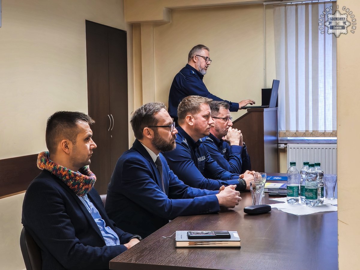 Zabrzańska policja podsumowała rok. Jakie wnioski płyną z odprawy?