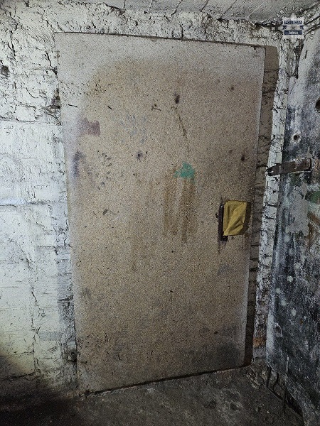 Myślał, że się ukryje – wpadł w piwnicy! Poszukiwany listem gończym namierzony