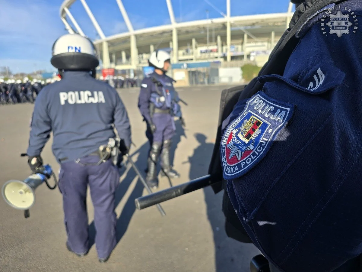 Stadiony pod kontrolą – policjanci przygotowali się na zagrożenia
