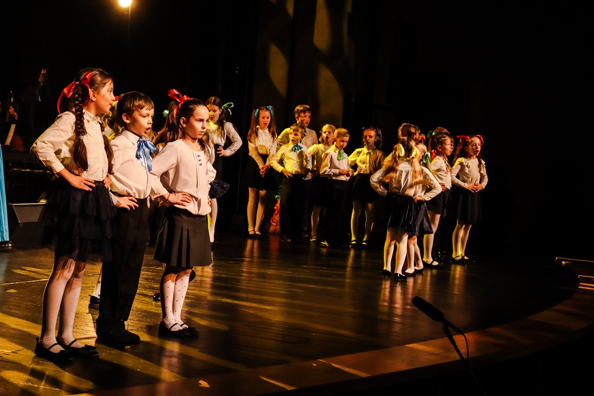 "Od folkloru do folku" 42