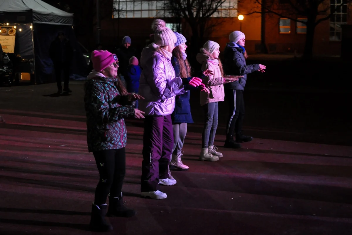 Zimowa Dyskoteka z DJ Akunem 52