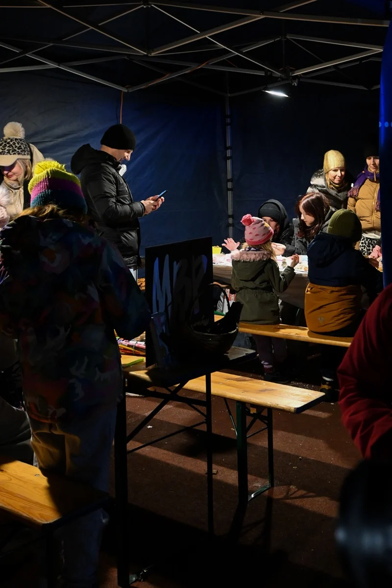 Zimowa Dyskoteka z DJ Akunem 62