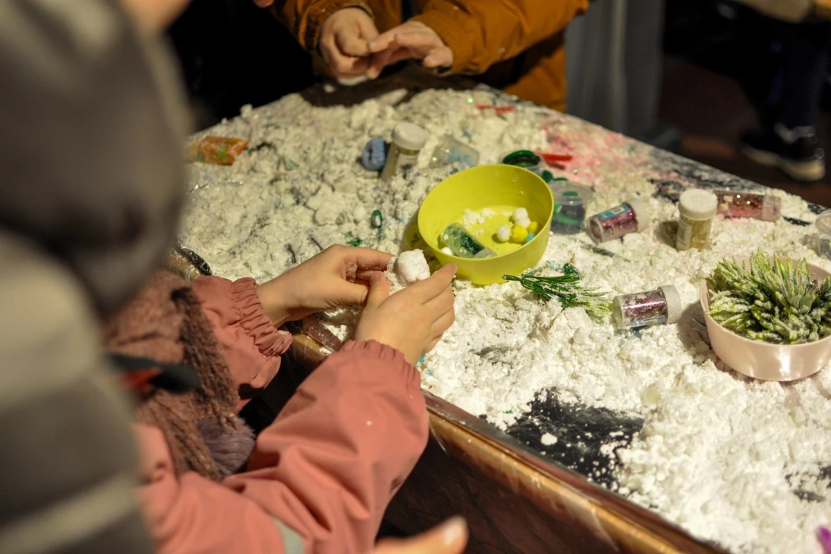 Zimowa Dyskoteka z DJ Akunem 77