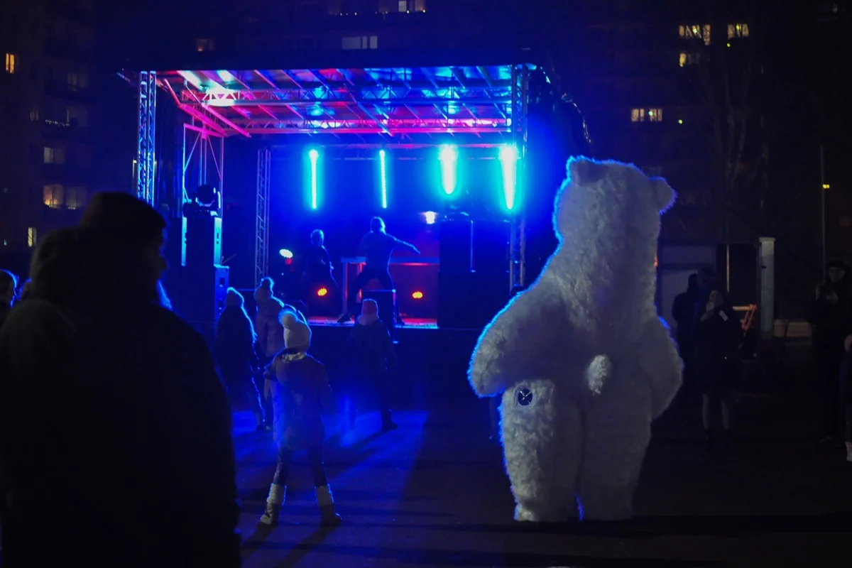 Zimowa Dyskoteka z DJ Akunem 78