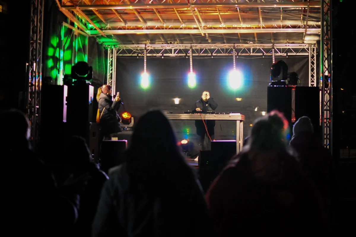 Zimowa Dyskoteka z DJ Akunem 79