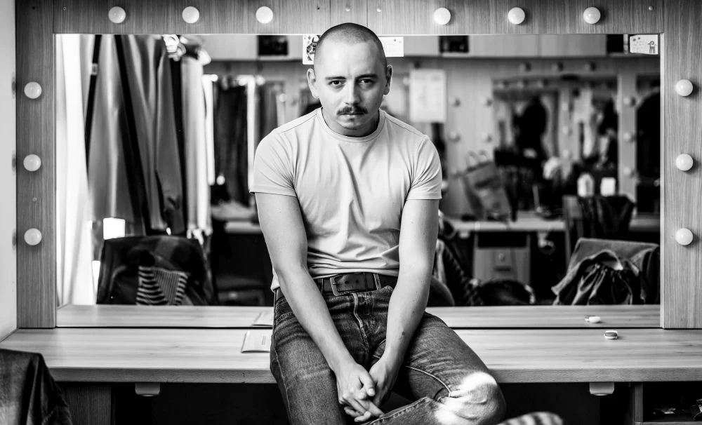 O Śląsku, po śląsku – wywiad z Pawłem Kempą, aktorem Teatru Śląskiego