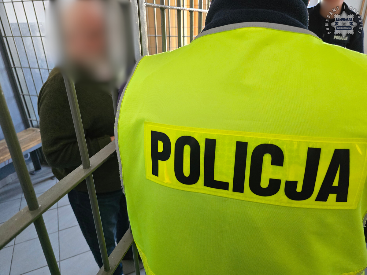 73-letni rudzianin ponownie złamał sądowy zakaz – dwukrotnie wpadł przez brak świateł