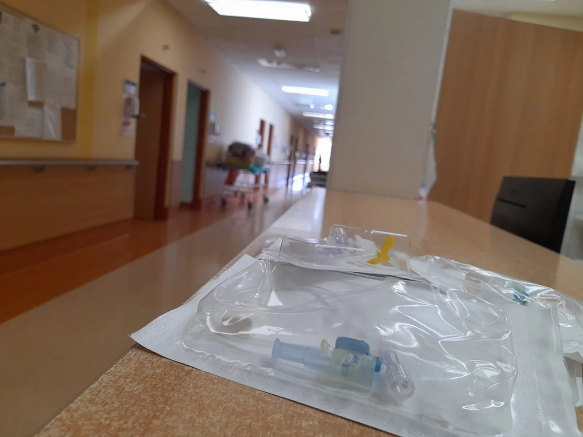 Porty naczyniowe – klucz do bezpiecznej terapii onkologicznej w Rudzie Śląskiej