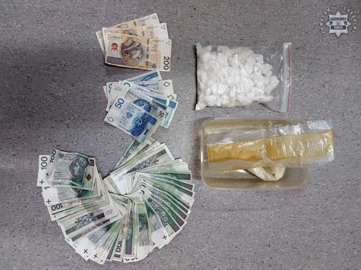 Maczeta, broń gazowa i groźby – 8 osób zatrzymanych po napadzie w Rybniku