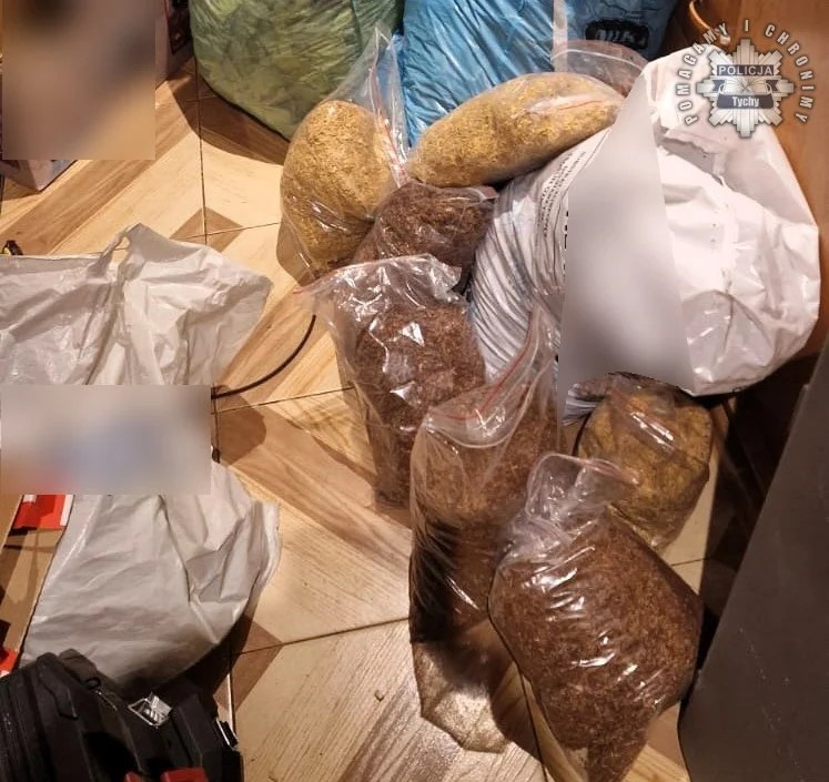 Nielegalny handel tytoniem w Bieruniu – 33 kg tytoniu bez polskich znaków akcyzy