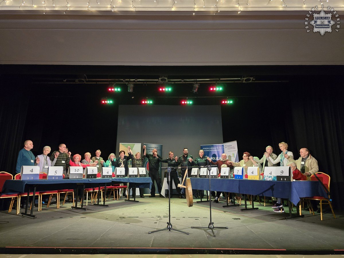 Turniej "Jeden z szesnastu" – emocje, wiedza i sportowa rywalizacja