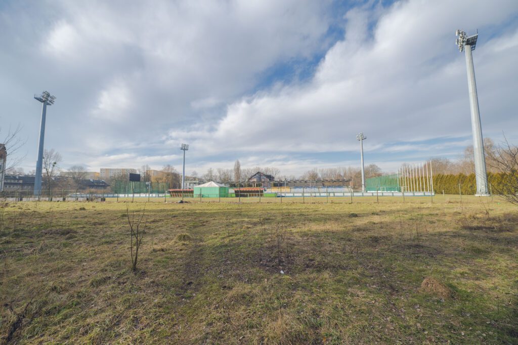 Siemianowice Śląskie rozwijają sport – powstanie nowoczesne boisko hokejowe