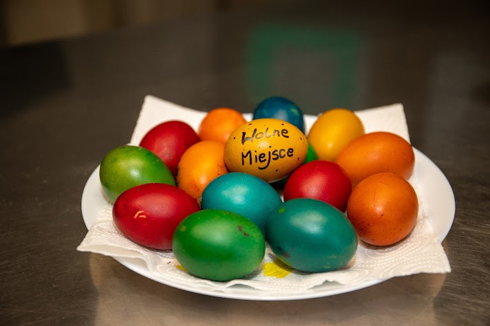 Metropolitalne Śniadanie Wielkanocne dla samotnych – dołącz do przygotowań