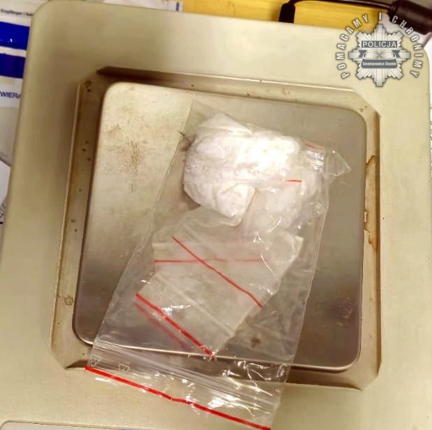 Mężczyzna zatrzymany w pracy z amfetaminą – grozi mu 3 lata więzienia