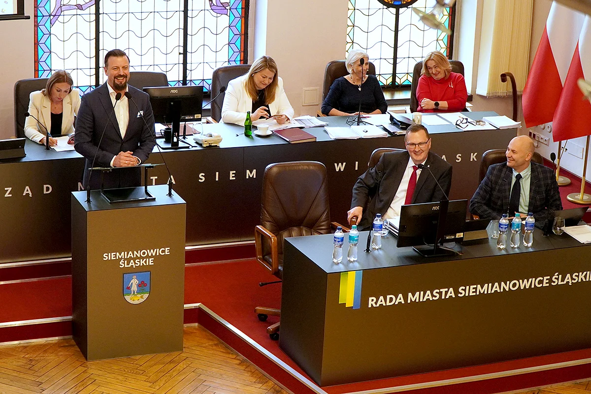 Wieloletnia prognoza finansowa na lata 2025-2040 przyjęta przez radnych