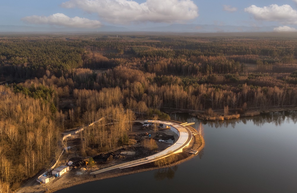 Nowoczesna przystań sportów wodnych w Tychach – inwestycja nad Jeziorem Paprocańskim