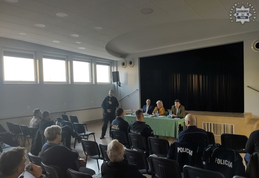 Debata Społeczna w Tychach – Mieszkańcy osiedla „R” rozmawiają o bezpieczeństwie