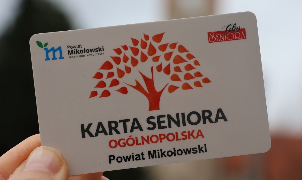 Seniorze, skorzystaj ze zniżek! Sprawdź, gdzie wyrobić kartę