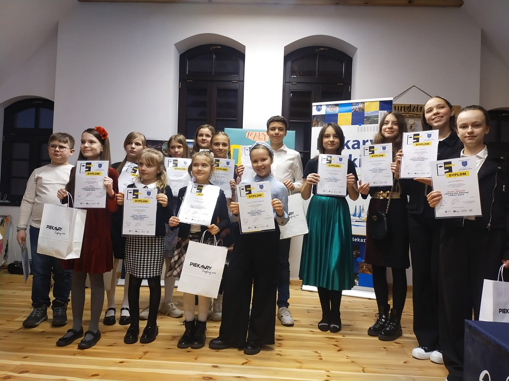 Młode talenty nagrodzone – podsumowanie konkursu „Mały OKR” w Piekarach Śląskich