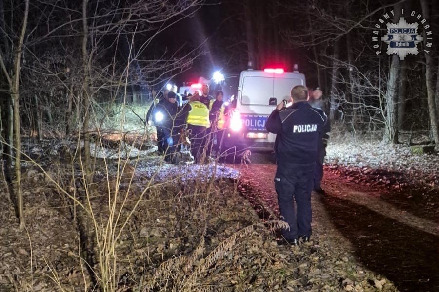 Intensywne poszukiwania w Rybniku. Mężczyzna odnaleziony po ośmiu godzinach