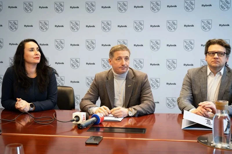 Specjalny pojazd skanuje Rybnik – jak technologia Smart City zmieni miasto?