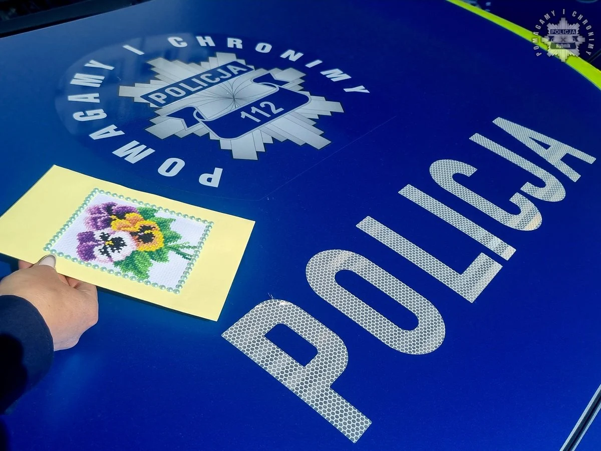 Rybniccy kryminalni zatrzymali złodzieja - kobieta dziękuje policjantom w wyjątkowy sposób