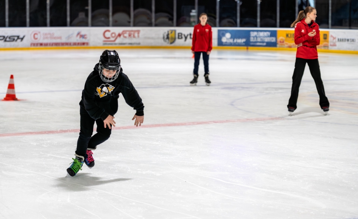 Złote medale w Łyżwiarstwie szybkim dla uczniów Szkoły Mistrzostwa Sportowego! 2
