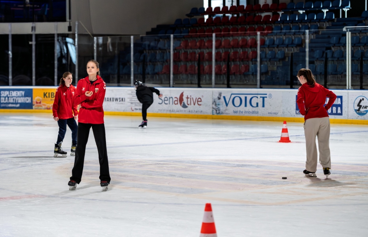 Złote medale w Łyżwiarstwie szybkim dla uczniów Szkoły Mistrzostwa Sportowego! 4