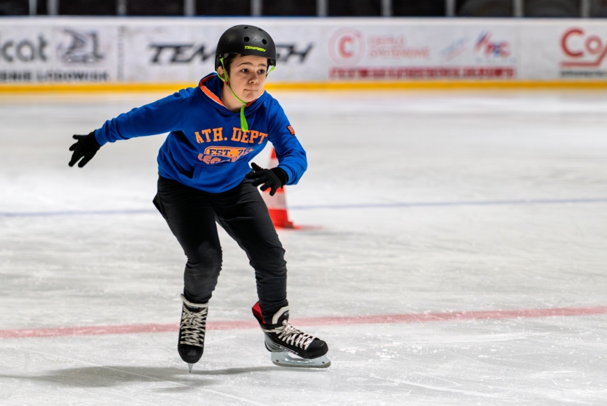 Złote medale w Łyżwiarstwie szybkim dla uczniów Szkoły Mistrzostwa Sportowego! 8
