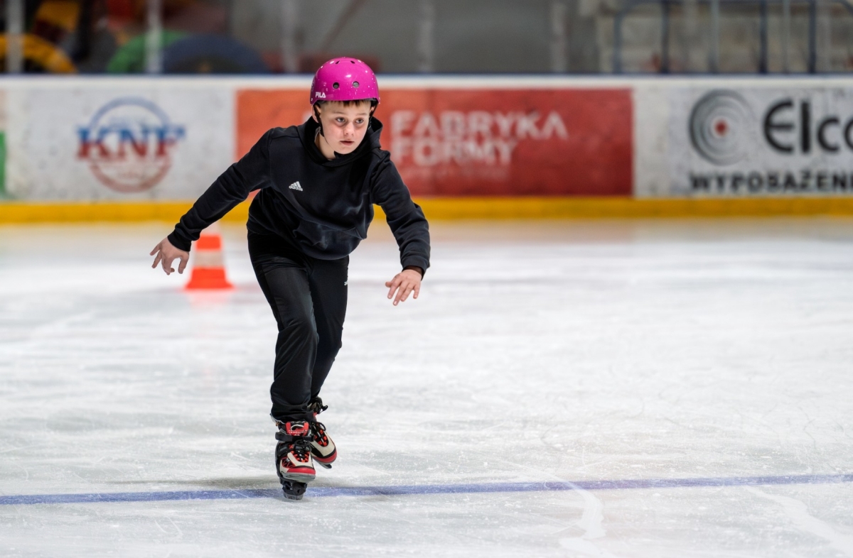 Złote medale w Łyżwiarstwie szybkim dla uczniów Szkoły Mistrzostwa Sportowego! 13