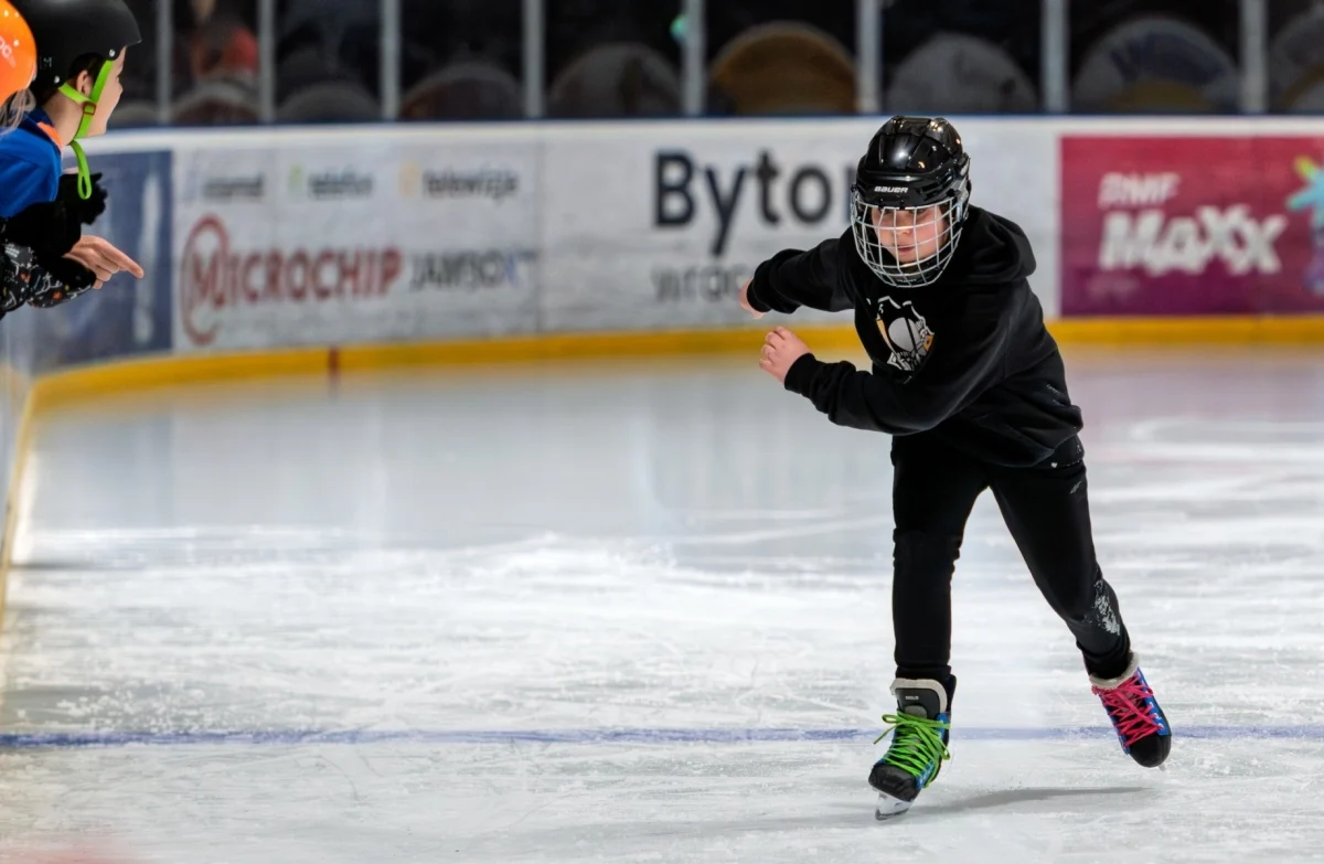 Złote medale w Łyżwiarstwie szybkim dla uczniów Szkoły Mistrzostwa Sportowego!