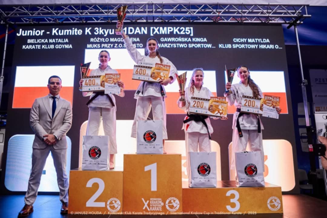 Bytomscy karatecy na podium w Krakowie! 11 medali w Międzynarodowym Pucharze