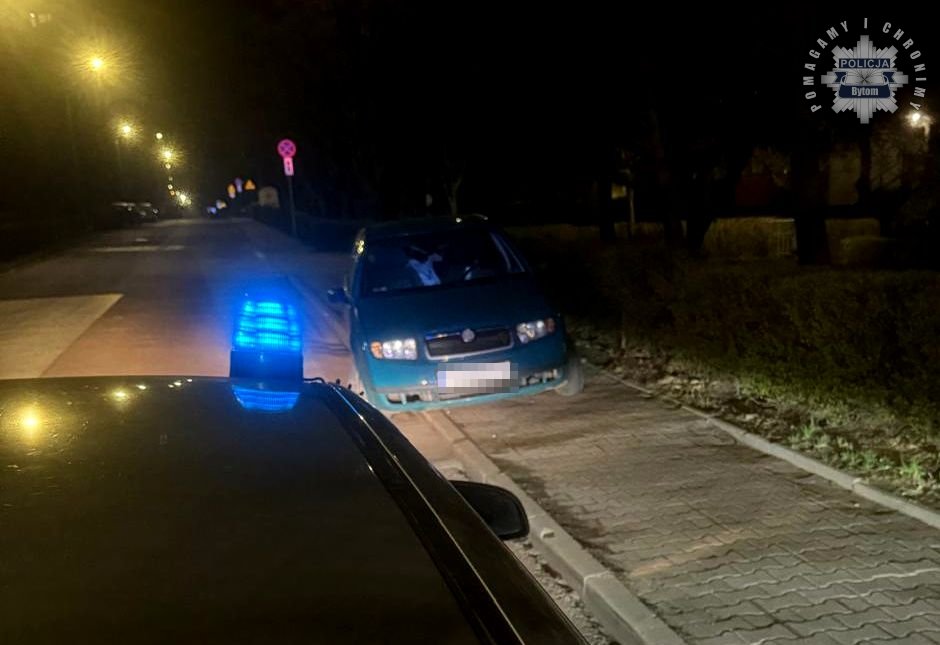 Policjanci złapali poszukiwanego, później kierującego po narkotykach i to na jednej ulicy!