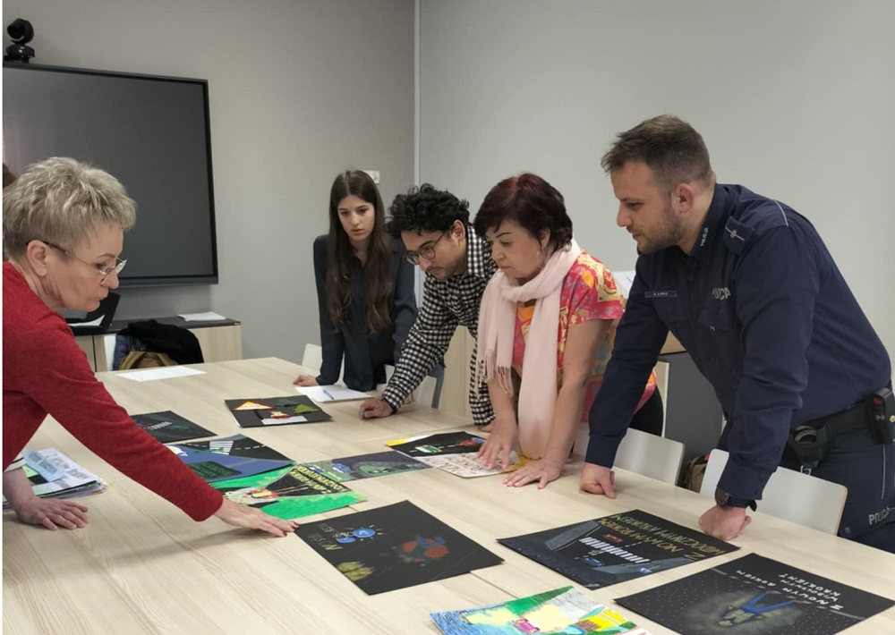 Wyniki konkursu plastycznego „Z Nowym Rokiem widocznym krokiem” [FOTO]