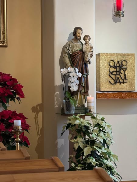 Uroczystości ku czci patrona szpitala św. Józefa w Mikołowie. Wicestarosta i członkowie Zarządu Powiatu podkreślają bliską współpracę z placówką. Życzenia dalszego rozwoju 2