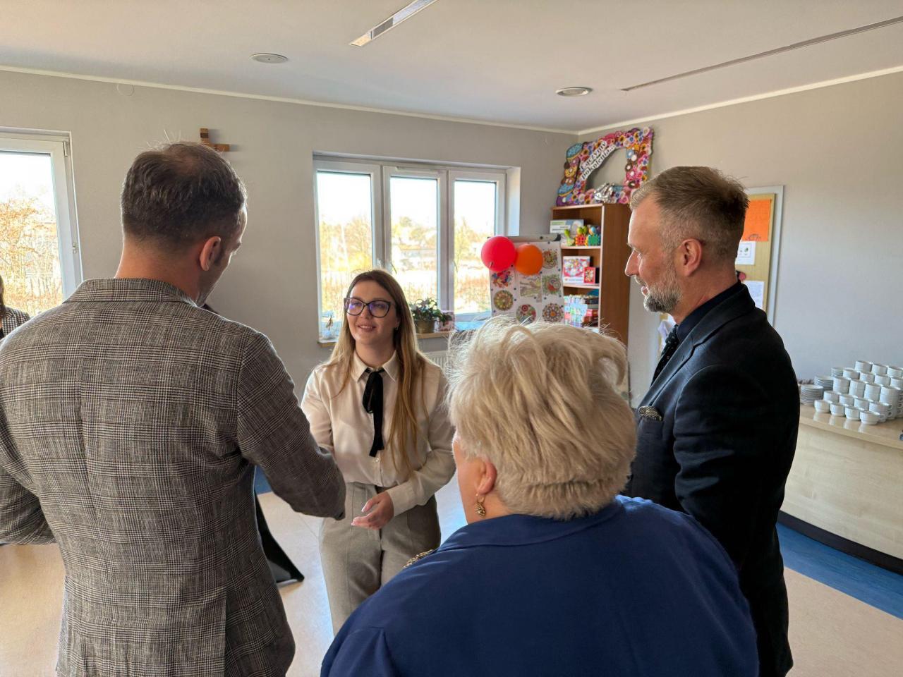 Uroczystości ku czci patrona szpitala św. Józefa w Mikołowie. Wicestarosta i członkowie Zarządu Powiatu podkreślają bliską współpracę z placówką. Życzenia dalszego rozwoju 6